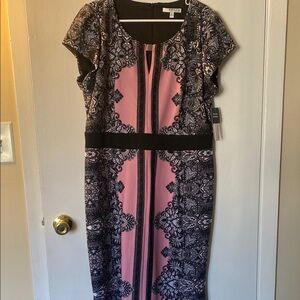 Elegant Pink and Black Patterned Dress
